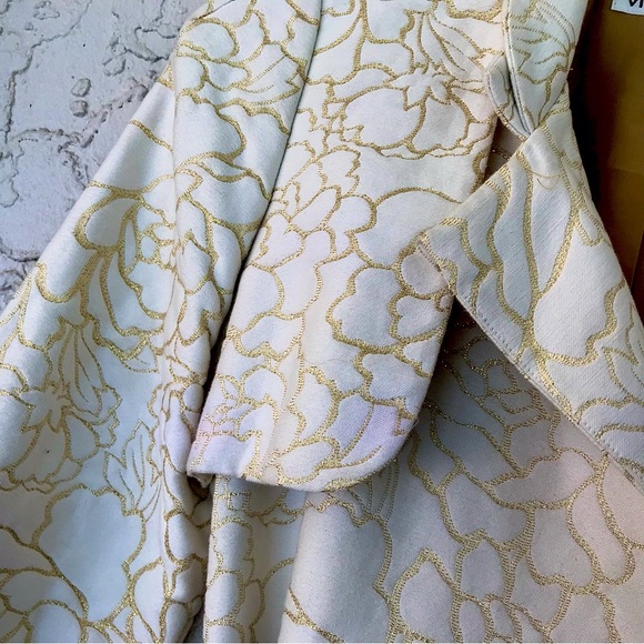 Vivienne Tam Trench Coat Ivory with Gold Embroidery, SzXXS - Picture 6 of 9